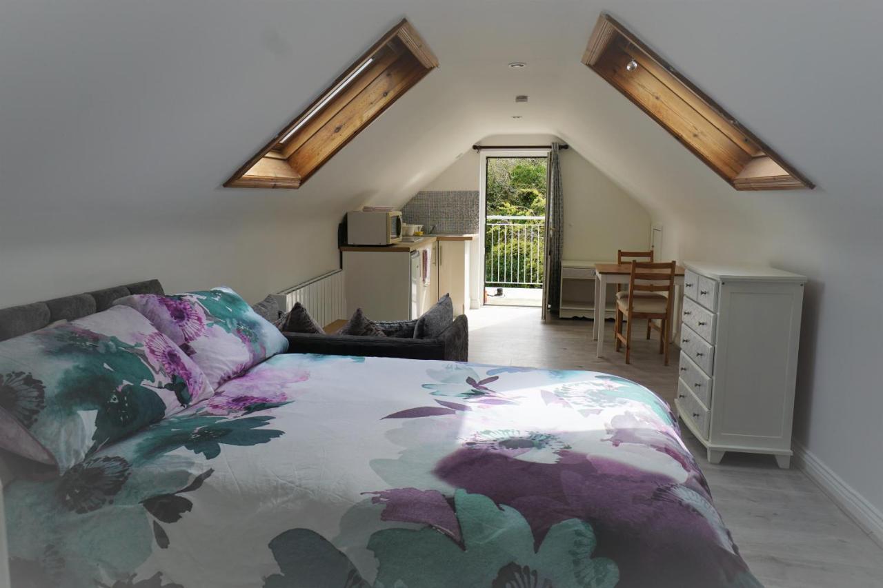 Barrybeag 1 Bedroom Apartments แบลลีย์วอน ภายนอก รูปภาพ
